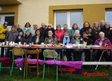 Opékání 1.10.2025 na hřišti TJ Sokol Pardubičky	