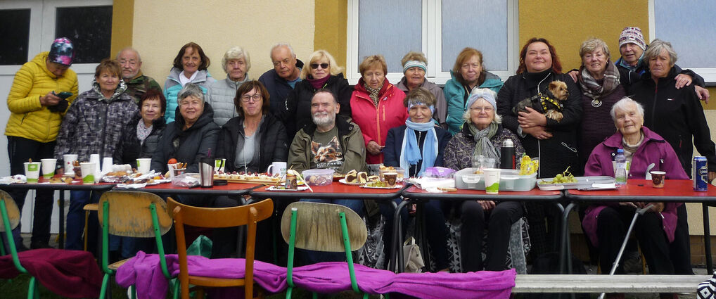 Opékání 1.10.2025 na hřišti TJ Sokol Pardubičky